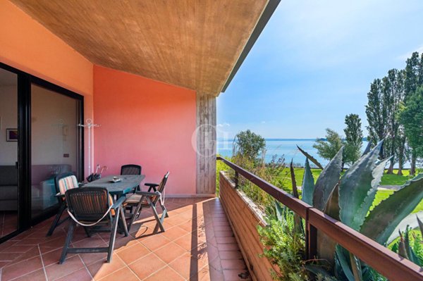 appartamento in vendita a Sirmione