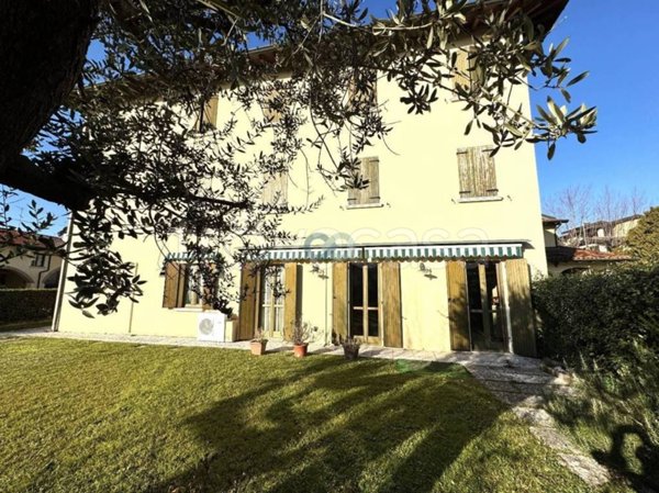 appartamento in vendita a Sirmione