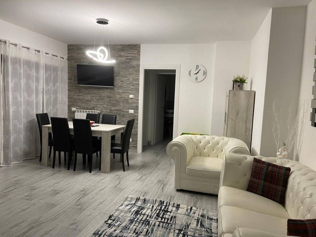 appartamento in vendita a Sirmione