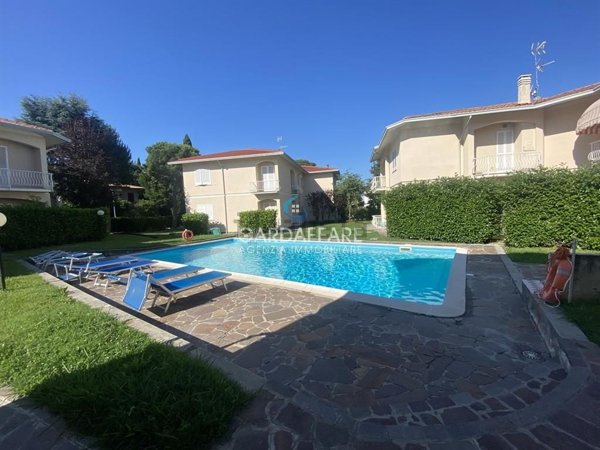 appartamento in vendita a Sirmione in zona Colombare