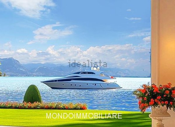 casa indipendente in vendita a Sirmione