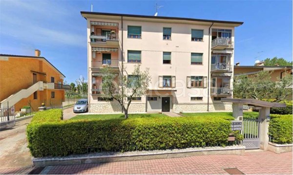 appartamento in vendita a Sirmione