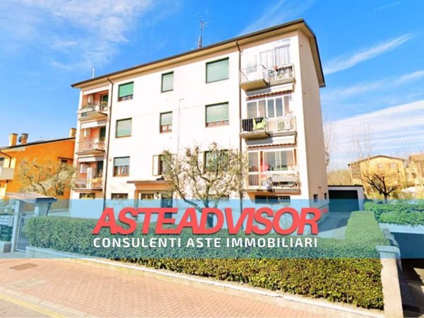 appartamento in vendita a Sirmione