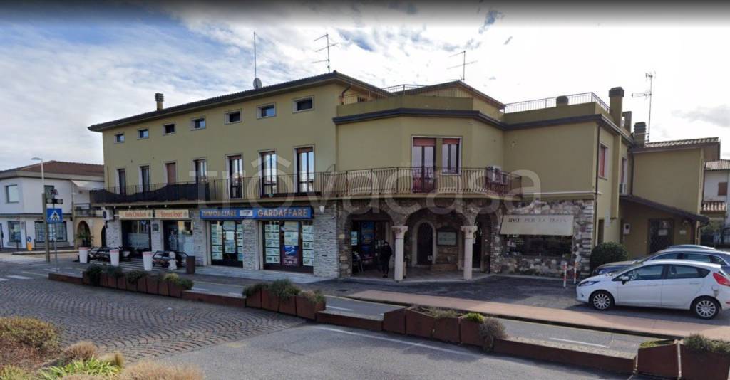 appartamento in vendita a Sirmione