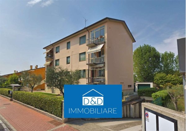 appartamento in vendita a Sirmione in zona Lugana