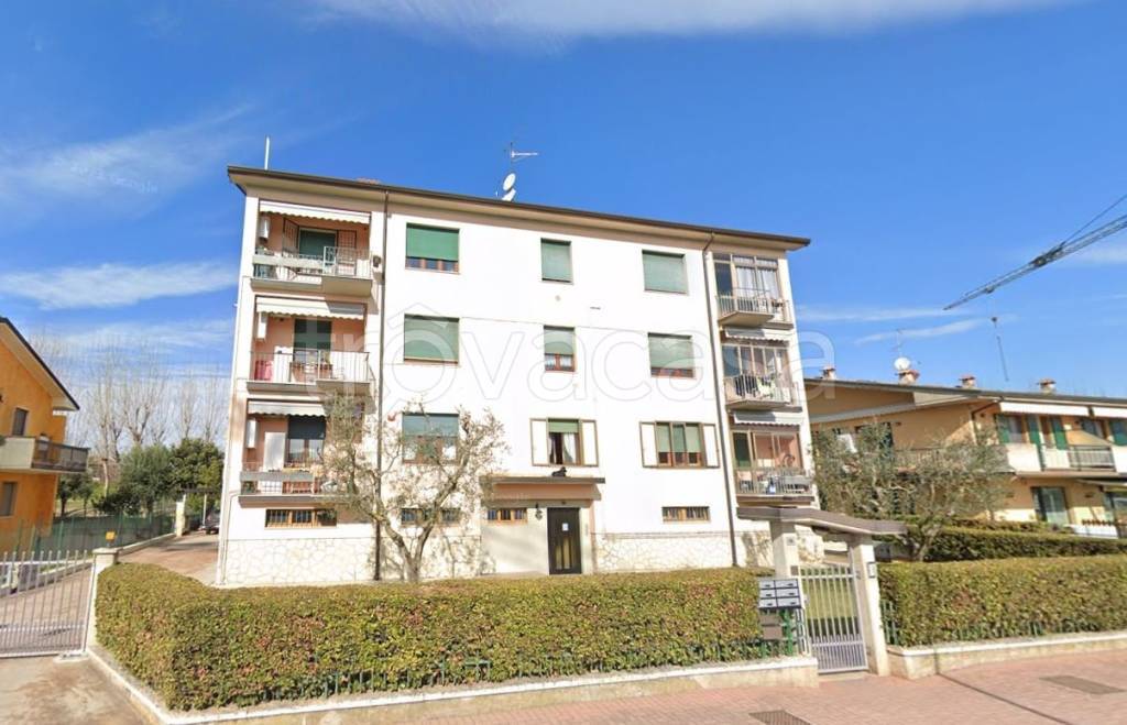 appartamento in vendita a Sirmione