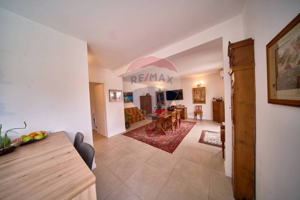 appartamento in vendita a Sirmione in zona Lugana