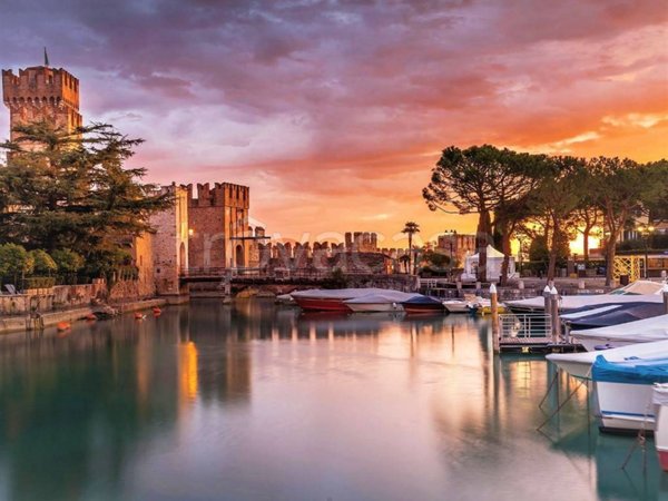 ufficio in vendita a Sirmione