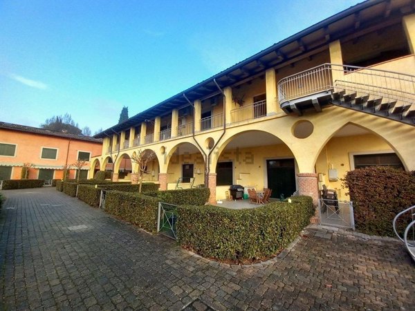 appartamento in vendita a Sirmione