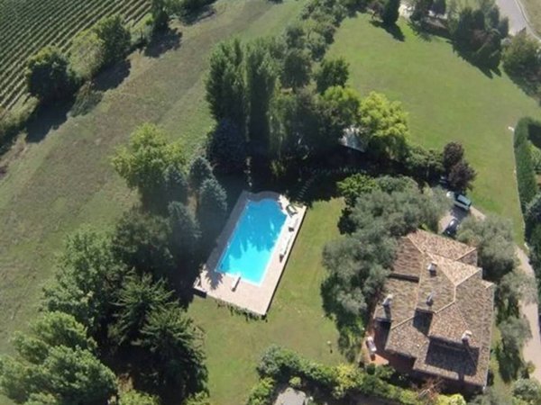 casa indipendente in vendita a Sirmione in zona Lugana