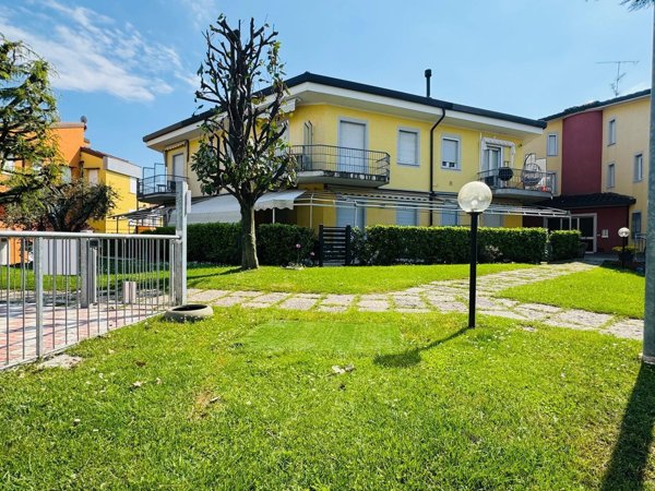 appartamento in vendita a Sirmione