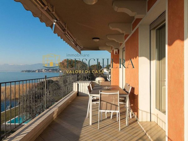 appartamento in vendita a Sirmione