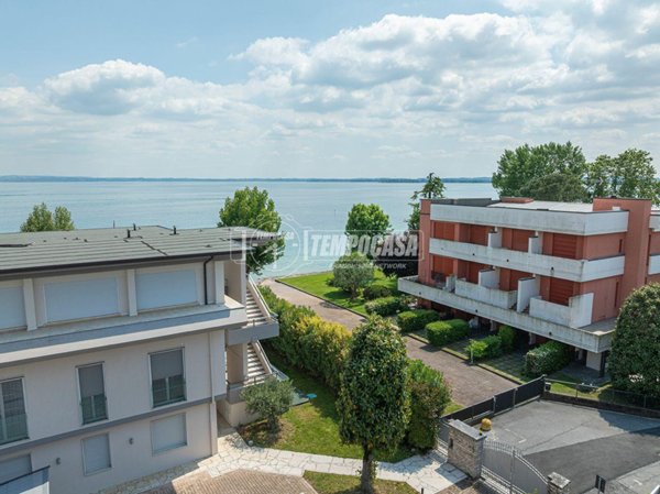appartamento in vendita a Sirmione