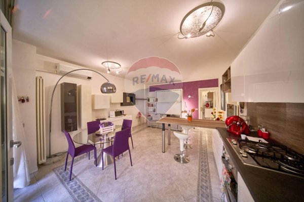 appartamento in vendita a Sirmione in zona Lugana