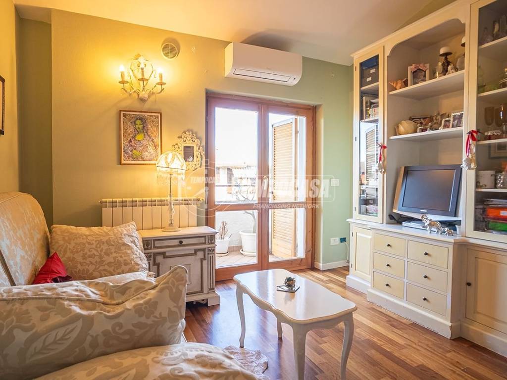 appartamento in vendita a Sirmione