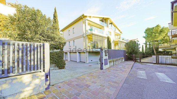 appartamento in vendita a Sirmione