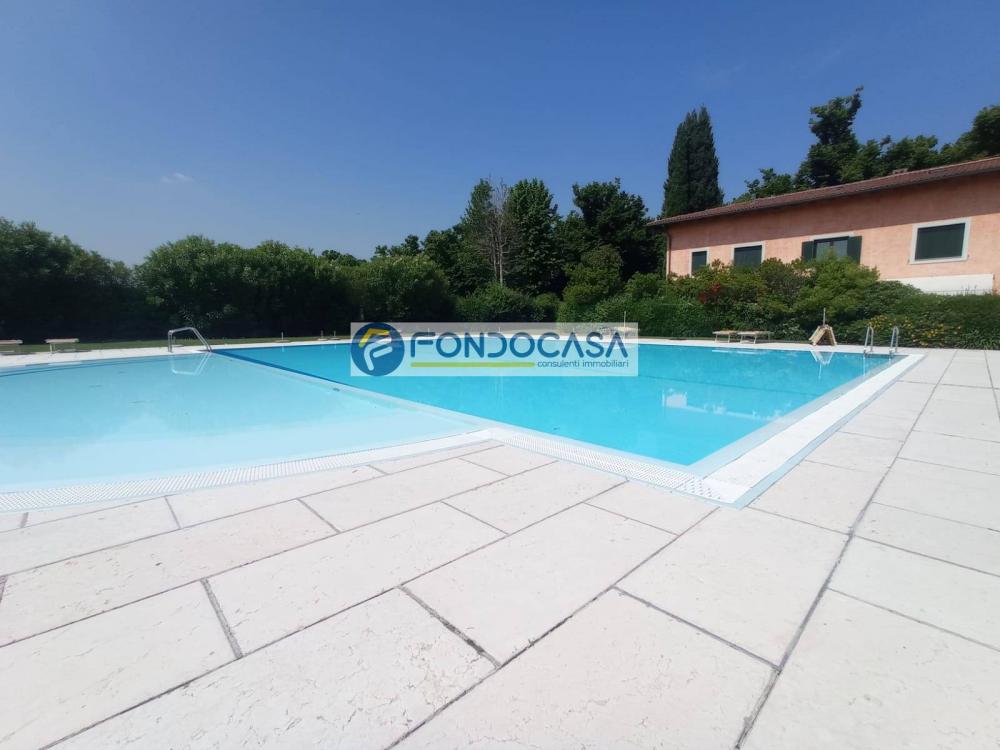 appartamento in vendita a Sirmione