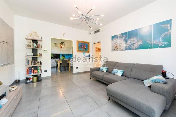 appartamento in vendita a Sirmione in zona Colombare