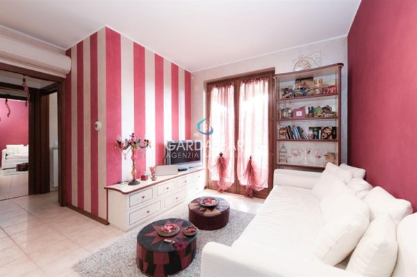 appartamento in vendita a Sirmione in zona Lugana
