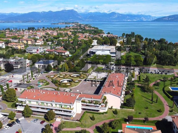 negozio in vendita a Sirmione