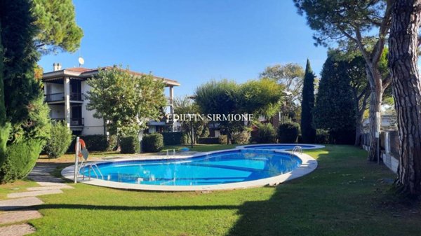 appartamento in vendita a Sirmione in zona Colombare