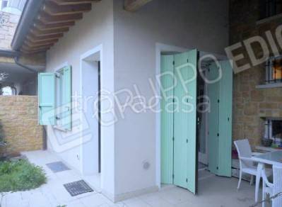 casa indipendente in vendita a Sirmione