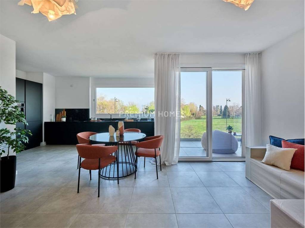 appartamento in vendita a Sirmione