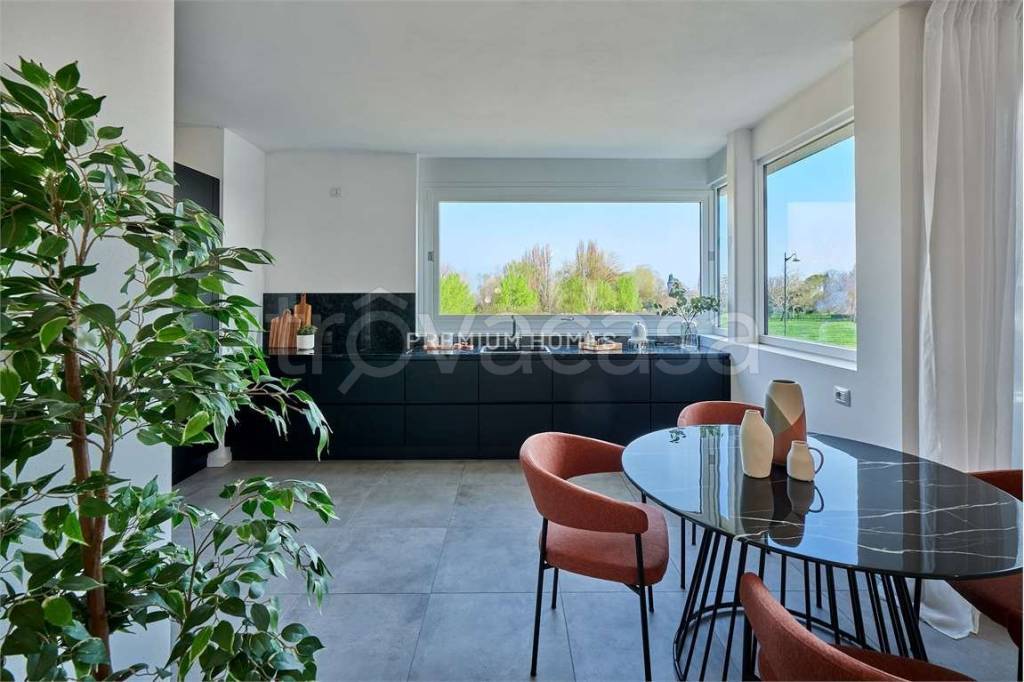 appartamento in vendita a Sirmione