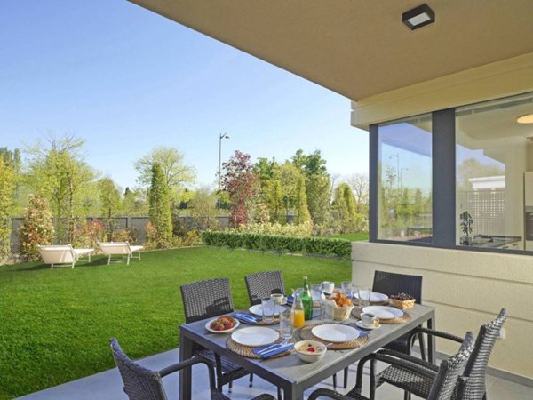 appartamento in vendita a Sirmione