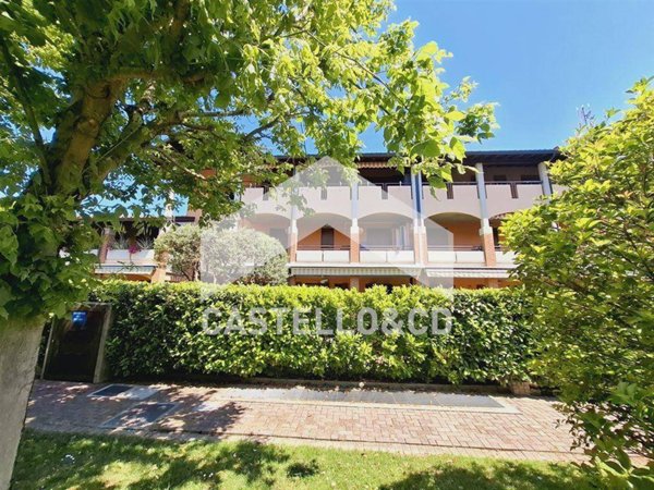 appartamento in vendita a Sirmione in zona Lugana