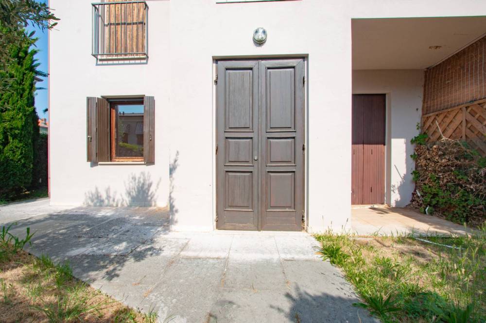 casa indipendente in vendita a Sirmione