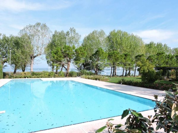 appartamento in vendita a Sirmione