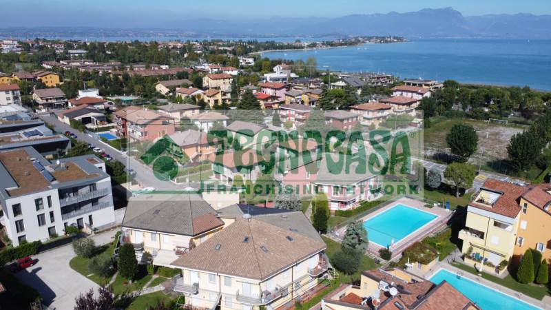 appartamento in vendita a Sirmione in zona Lugana