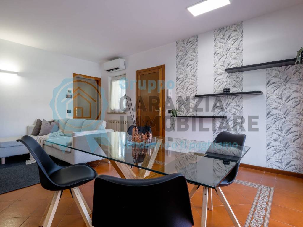 appartamento in vendita a Sirmione