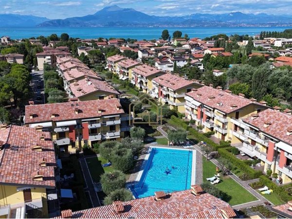 appartamento in vendita a Sirmione