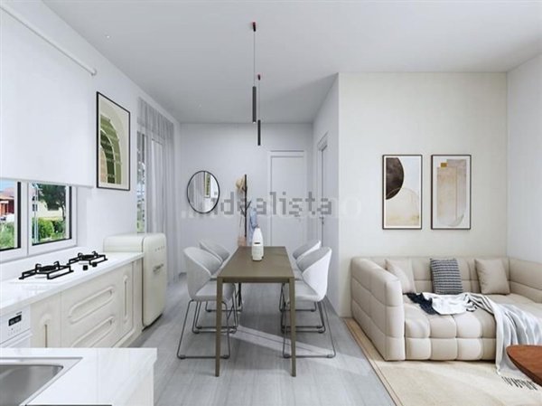 casa indipendente in vendita a Sirmione