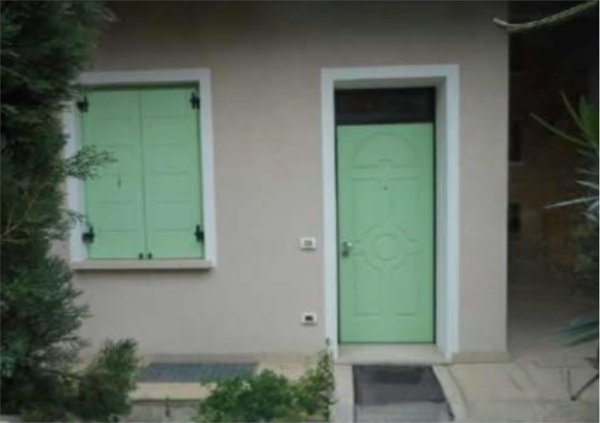 appartamento in vendita a Sirmione in zona Colombare
