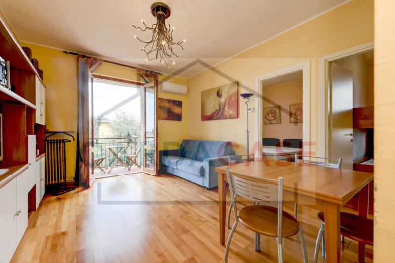appartamento in vendita a Sirmione in zona Colombare