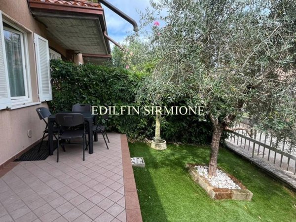 appartamento in vendita a Sirmione in zona Lugana