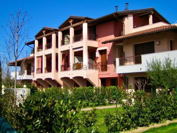 appartamento in vendita a Sirmione in zona Lugana