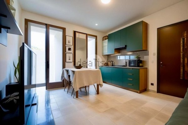 appartamento in vendita a Sirmione in zona Lugana