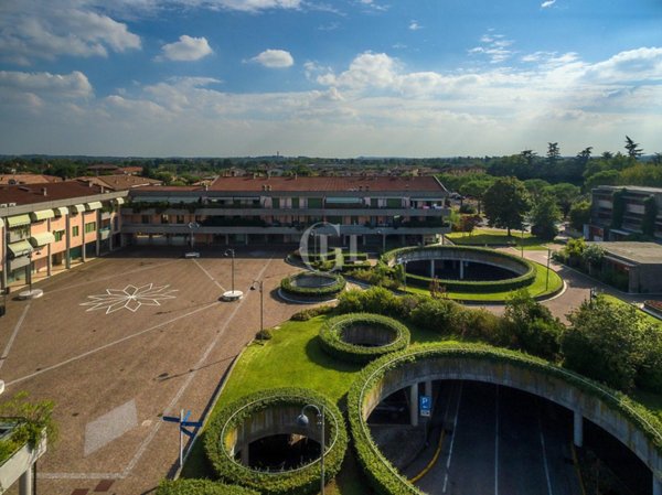 appartamento in vendita a Sirmione in zona Colombare