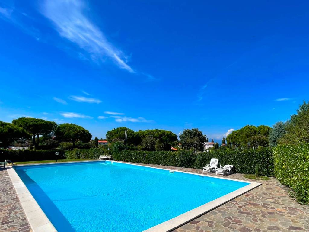 appartamento in vendita a Sirmione