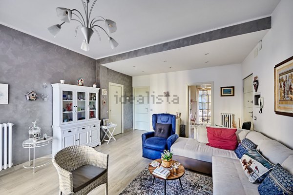appartamento in vendita a Sirmione in zona Colombare