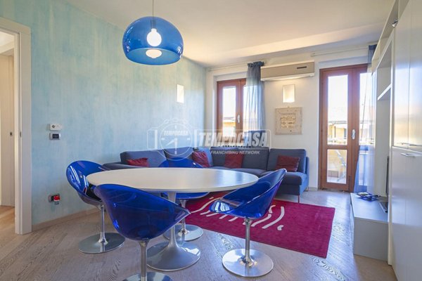 appartamento in vendita a Sirmione in zona Colombare