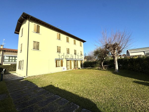 appartamento in vendita a Sirmione