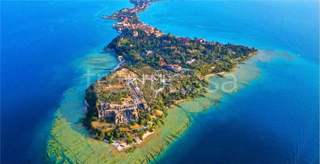 appartamento in vendita a Sirmione