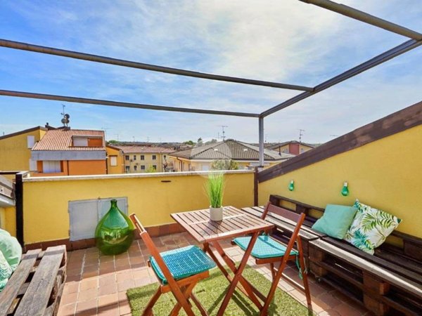 appartamento in vendita a Sirmione in zona Lugana