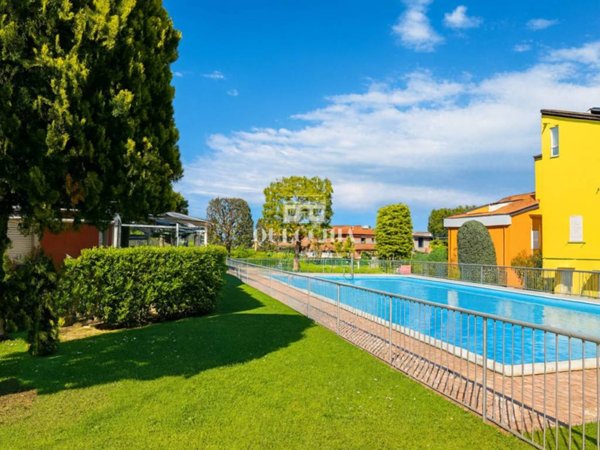 appartamento in vendita a Sirmione