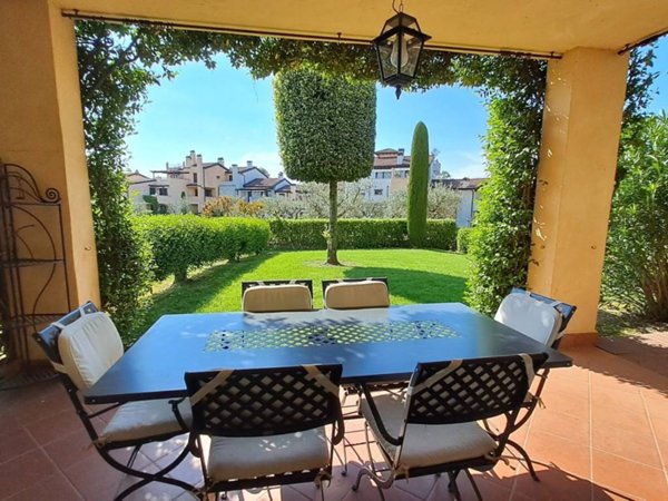 appartamento in vendita a Sirmione